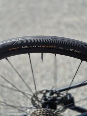 Used Trek Domane AL 5 Gen 4 2024 2024 Road & Gravel, Black — image 2 of 5