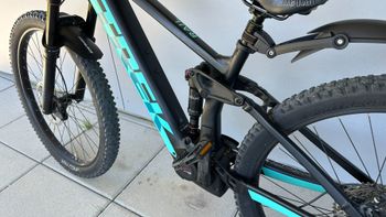 Used E-Bike Trek Rail 5 Deore 625W M Matte Trek E-Bike Trek Rail 5 Deore 625W M Matte Trek Custom Shimano Ultegra Di2 2025 Road & Gravel — image 3 of 5
