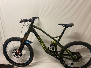 Used Canyon Canyon Strive AL 7.0 2017 Mountainbike, Green — image 8 of 13
