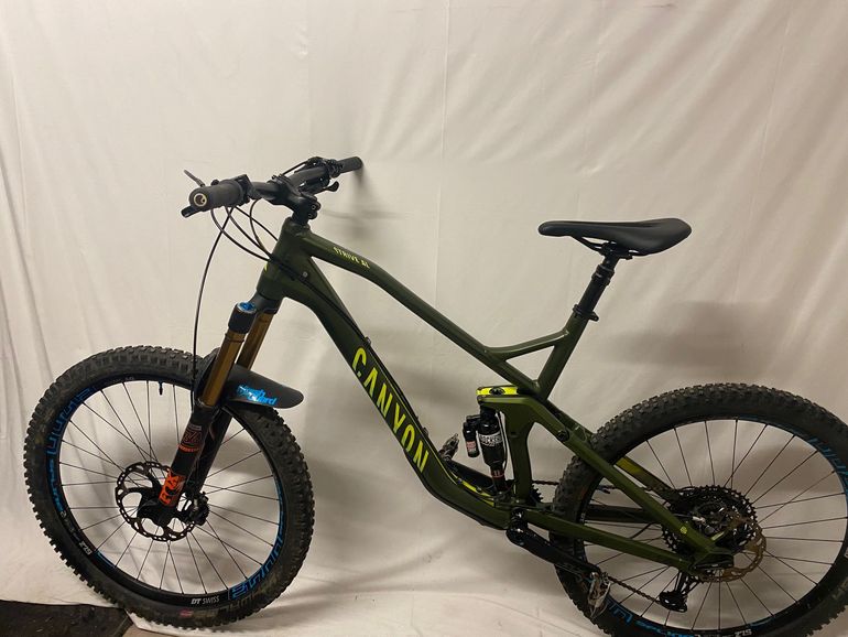 Used Canyon Canyon Strive AL 7.0 2017 Mountainbike, Green — image 8 of 13