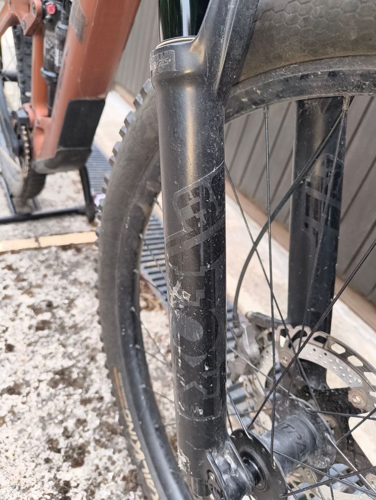 Used Trek Fuel EXe 9.7 2023 2023 Mountainbike, Orange, 29 — image 5 of 5