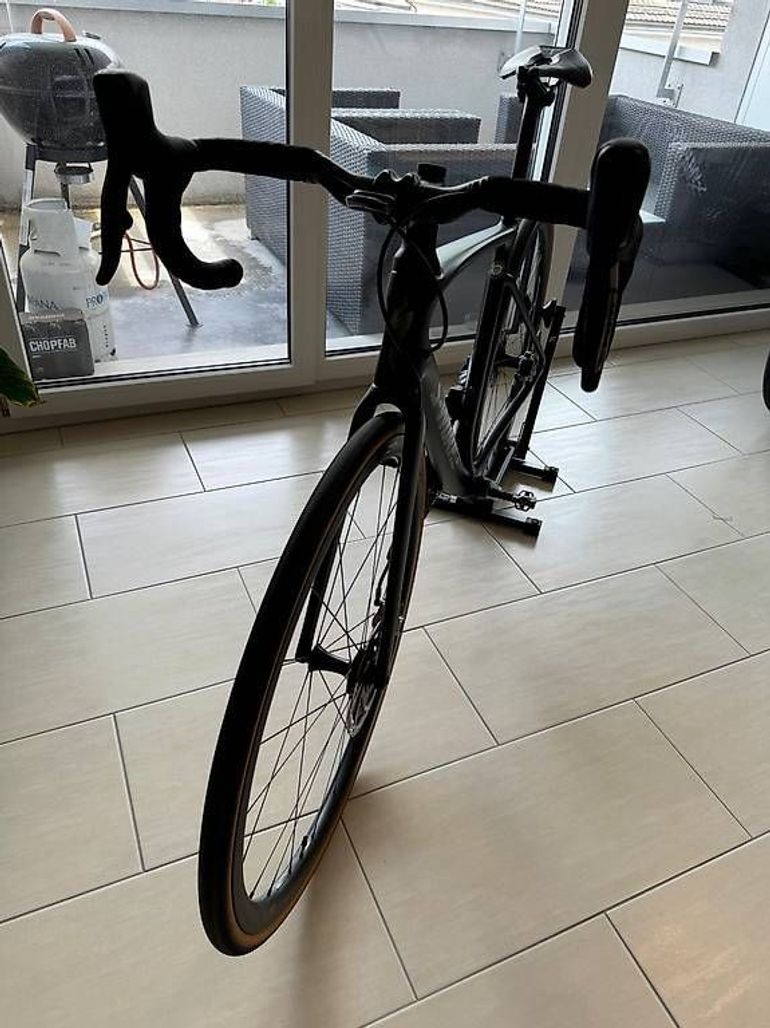 Used Specialized SWorks Roubaix SRAM Red eTAP AXS Specialized SWorks Roubaix SRAM Red eTAP AXS Custom SRAM Force eTap AXS 2025 Road & Gravel — image 5 of 5
