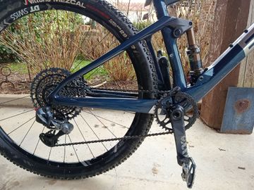 Used BMC Fourstroke 01 ONE 2022 2022 Mountainbike, Blue, 29 — image 3 of 5