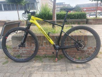 Used Cannondale Scalpel Carbon 3 2023 2023 Mountainbike, Black, 29 — image 2 of 12