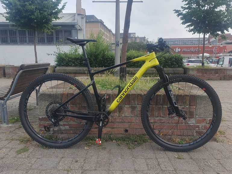 Used Cannondale Scalpel Carbon 3 2023 2023 Mountainbike, Black, 29 — image 1 of 12
