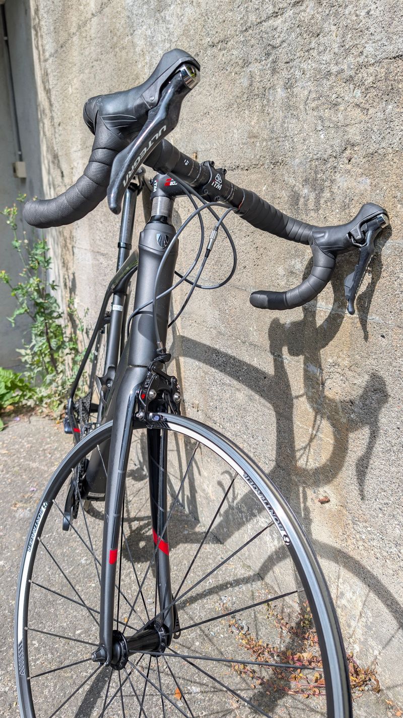 Used Trek Domane SL 6 2018 2018 Road & Gravel, Black — image 7 of 10