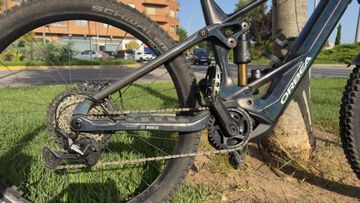 Orbea WILD M-TEAM 2024 2024 Mountainbike usato, Nero — immagine 3 di 8
