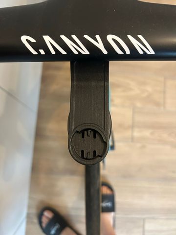 Canyon Aeroad CF SLX 8 Di2 2023 2023 Road & Gravel usato, Verde — immagine 8 di 15