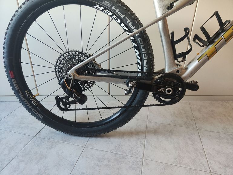 Used Trek Supercaliber SLR 9.9 XX AXS Gen 2 2024 2024 Mountainbike, Light Gray, 29 — image 3 of 3