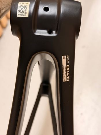 Used BMC Teammachine SLR01 BMC Teammachine SLR01FOUR Disc Carbon Frameset 2022 Road & Gravel — image 9 of 12