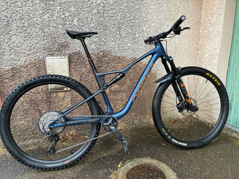 Used Orbea OIZ H30 2024 2024 Mountainbike, Blue, 29 — image 3 of 3
