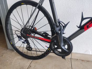 Used Giant TCR Advanced 1 Disc KOM 2019 2019 Road & Gravel, Rojo — image 4 of 7