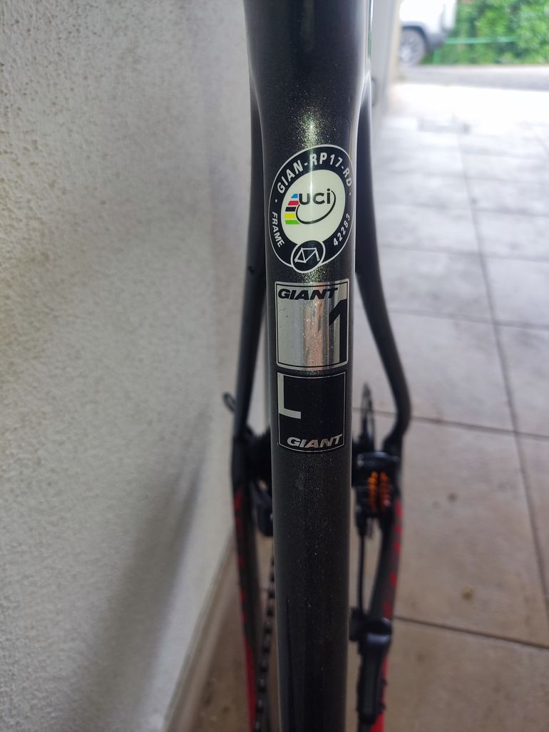 Used Giant TCR Advanced 1 Disc KOM 2019 2019 Road & Gravel, Rojo — image 2 of 7