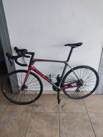 Used Giant TCR Advanced 1 Disc KOM 2019 2019 Carretera y gravel