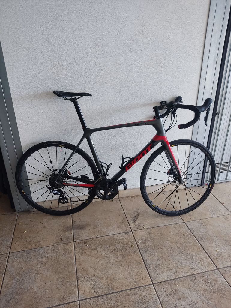 Used Giant TCR Advanced 1 Disc KOM 2019 2019 Road & Gravel, Rojo — image 3 of 7
