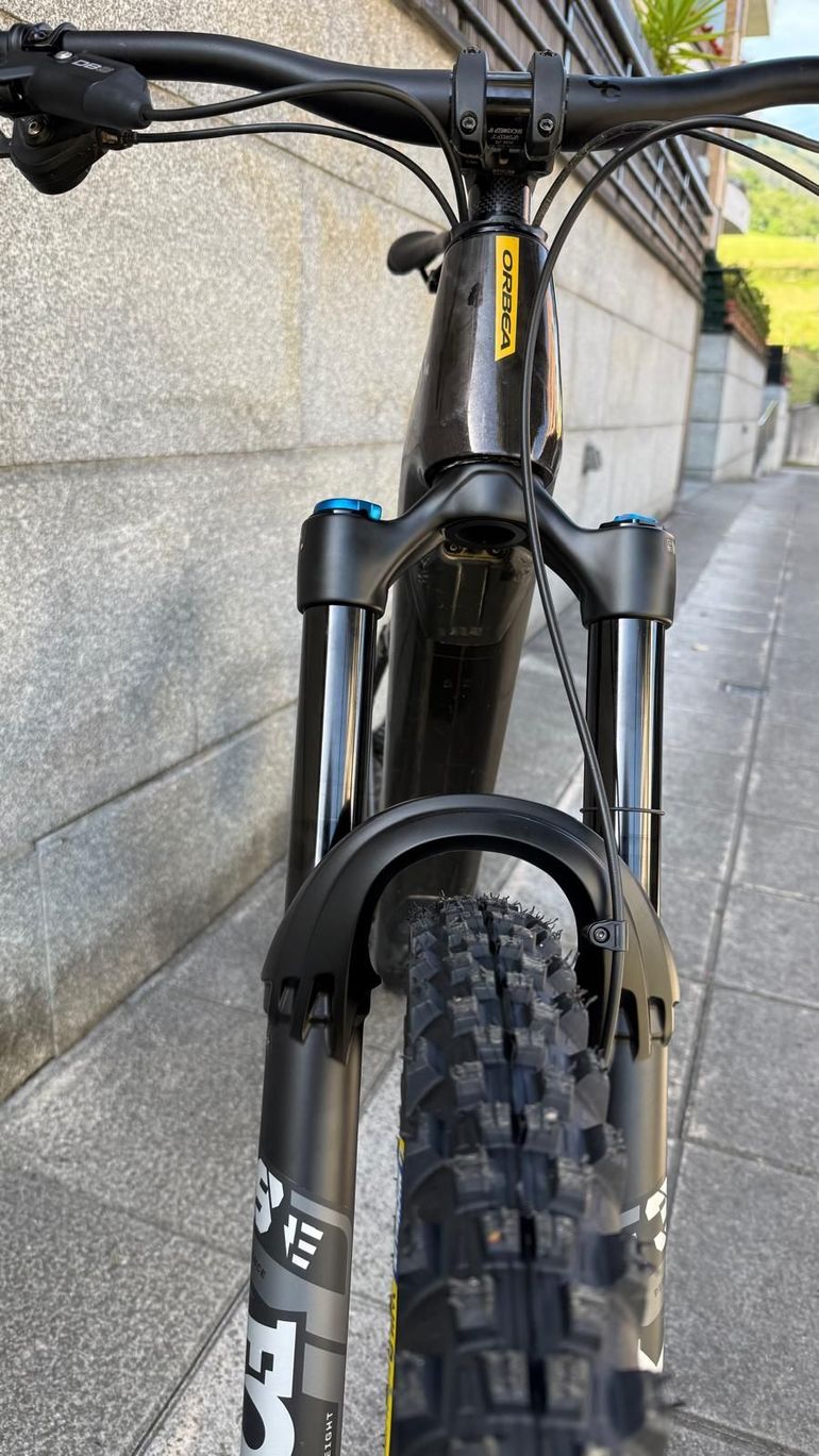 Used Orbea Wild Shimano SLX 2023 Mountainbike, Nero — image 10 of 11