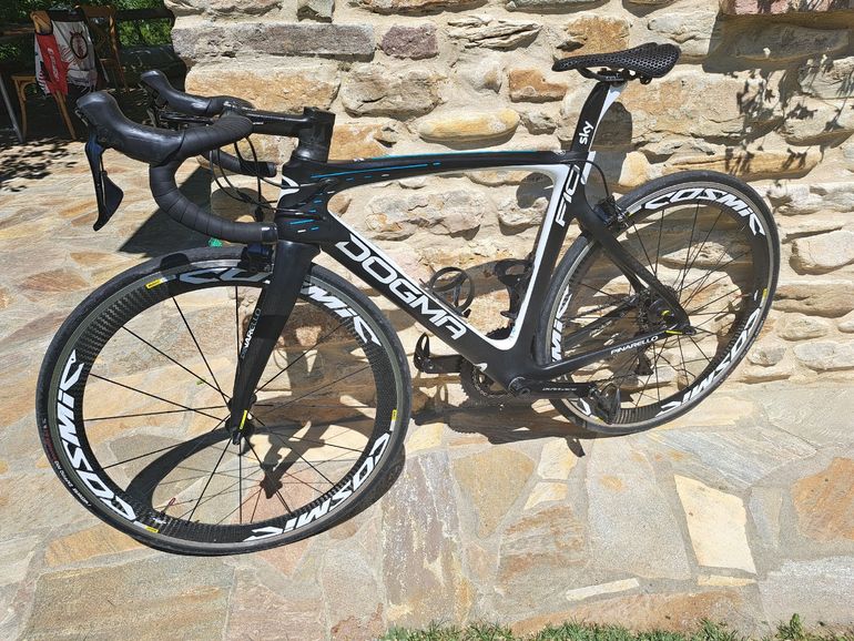 Used Pinarello DOGMA F10 Team Sky 2018 2018 Road & Gravel, Black — image 2 of 7
