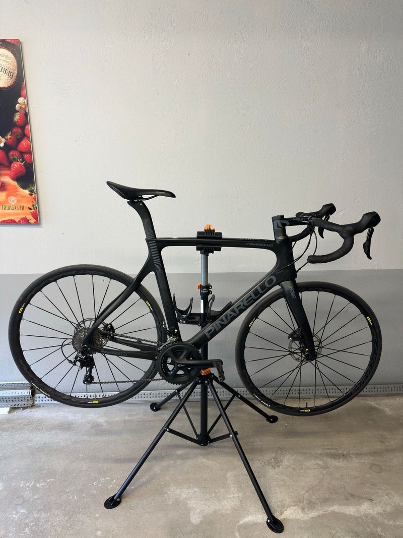 Used Pinarello GAN Disk 105 Bike 2019 2019 Road & Gravel