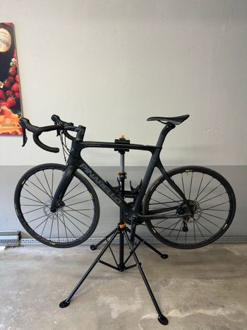 Used Pinarello GAN Disk 105 Bike 2019 2019 Road & Gravel, Black — image 2 of 9