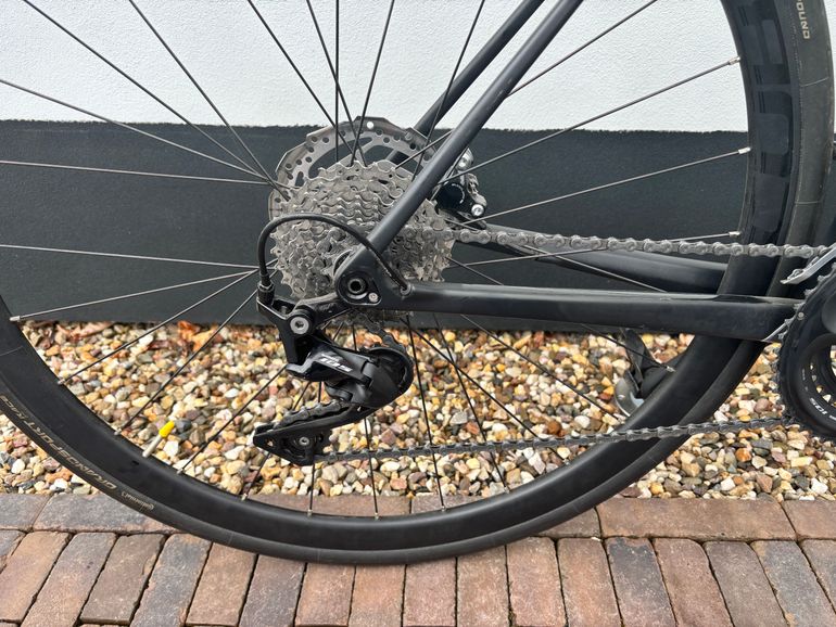 Used CUBE ATTAIN GTC RACE 2021 2021 Road & Gravel — image 3 of 7