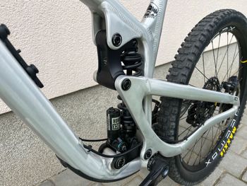 Used Propain Spindrift Shimano SLX 2023 Mountainbike, Grigio chiaro — image 5 of 8