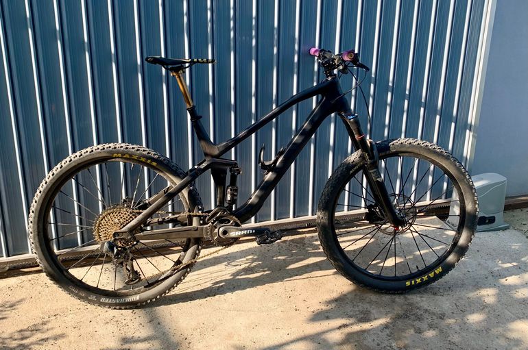 Used Canyon Spectral CF 9.0 EX 2015 Mountainbike, Black — image 5 of 10