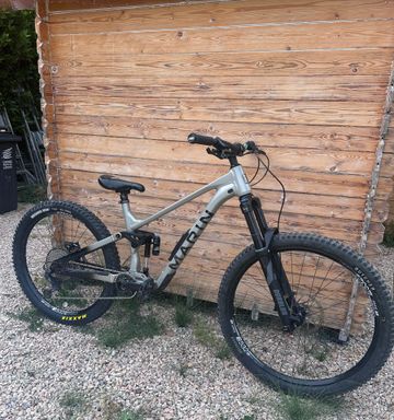 Gebrauchtes Marin Alpine Trail XR 2025 2025 Mountainbike, Hellgrau — Bild 1 von 3