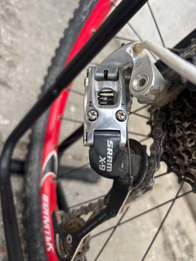Used Specialized Stumpjumper SRAM X9 2010 Mountainbike, Red — image 3 of 6