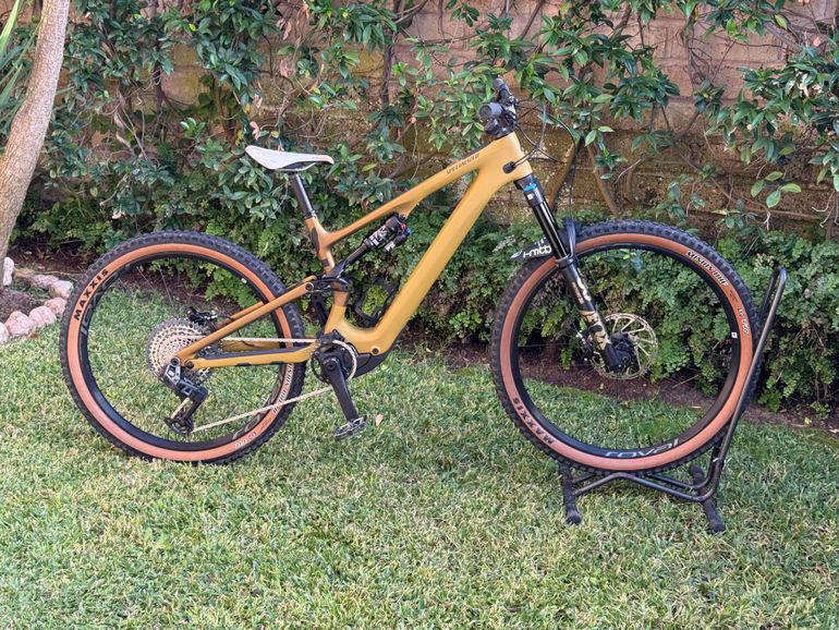 Used Specialized Turbo Levo SL Expert Carbon 2023 2023 Mountainbike — image 6 of 8