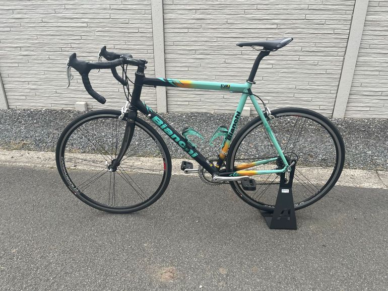 Used Bianchi Bianchi EV3 Reparto Corse Team Coast Colors 2003 2003 Road & Gravel, Green — image 2 of 26