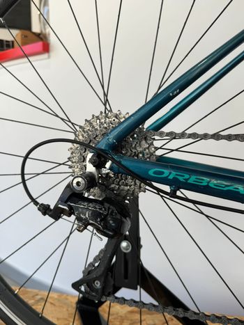 Used Orbea Orbea Avant H40 2019 Road & Gravel, Green — image 3 of 5