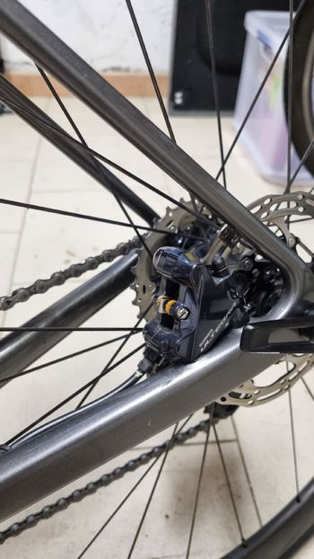 Used Canyon Ultimate CF SL Disc 8.0 2020 2020 Road & Gravel, Black — image 8 of 13