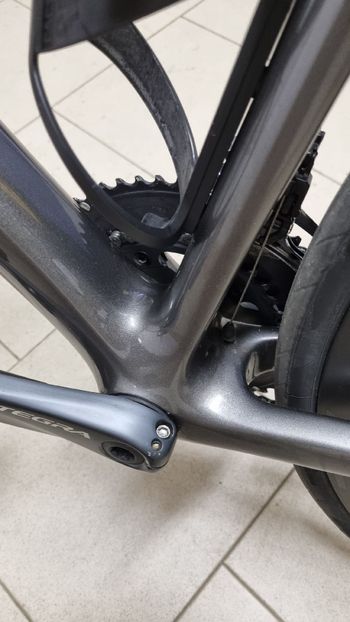 Used Canyon Ultimate CF SL Disc 8.0 2020 2020 Road & Gravel, Black — image 2 of 13