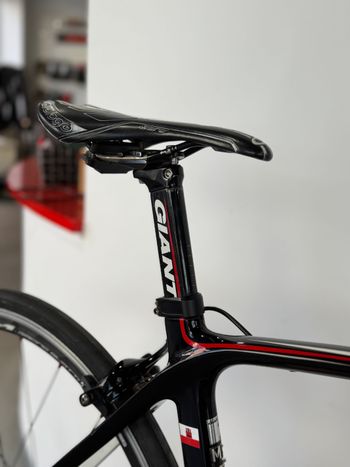 Used Giant Giant TCR Composite 2013 2013 Road & Gravel — image 8 of 8