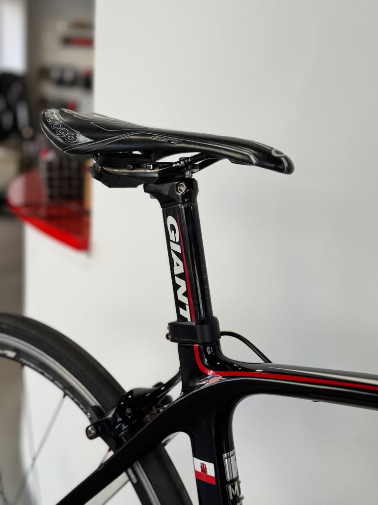 Used Giant Giant TCR Composite 2013 2013 Road & Gravel — image 8 of 8