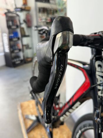 Used Giant Giant TCR Composite 2013 2013 Road & Gravel — image 7 of 8