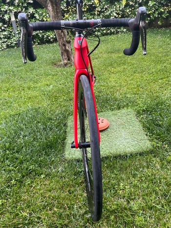Used Trek Émonda SLR 9 Disc 2019 2019 Road & Gravel, Red — image 17 of 34