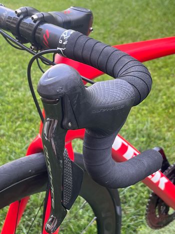 Used Trek Émonda SLR 9 Disc 2019 2019 Road & Gravel, Red — image 18 of 34