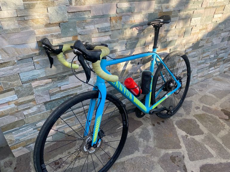 Used Canyon Inflite AL SLX 8.0 Pro Race 2018 2018 Road & Gravel, Blue — image 2 of 3