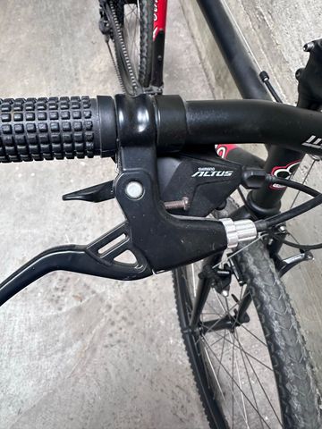 Used Colnago Custom Shimano Altus 2000 Mountainbike, Black, 26 — image 4 of 12