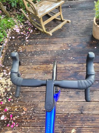 Used Giant Propel Advanced 2 2023 2023 Road & Gravel — image 3 of 7