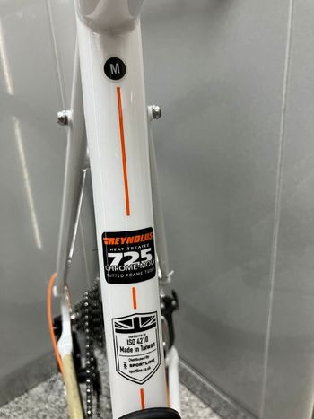 Used Genesis Equilibrium Disc 20 2019 2019 Road & Gravel, White — image 9 of 9