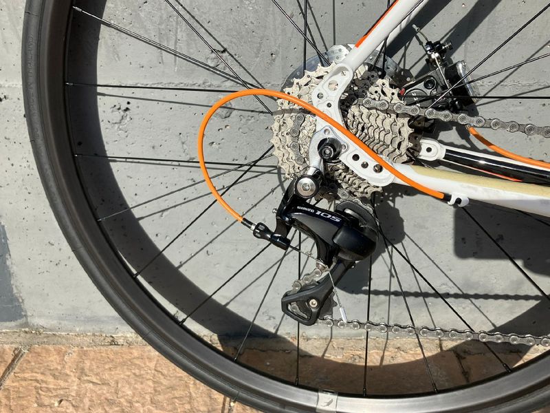 Used Genesis Equilibrium Disc 20 2019 2019 Road & Gravel, White — image 7 of 9