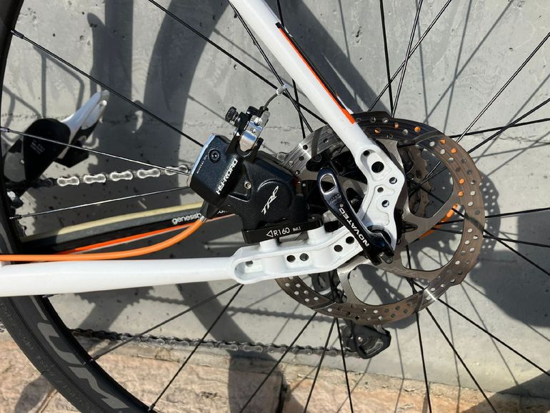 Used Genesis Equilibrium Disc 20 2019 2019 Road & Gravel, White — image 6 of 9