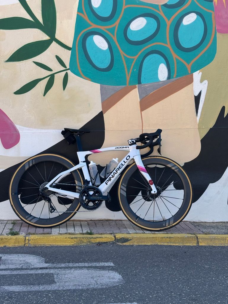 Used Pinarello Dogma Shimano Dura Ace Di2 2025 Road & Gravel, White — image 9 of 10
