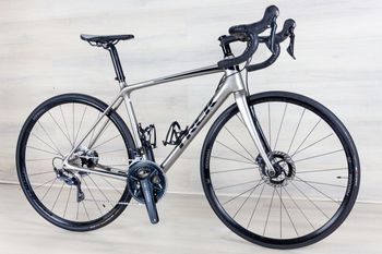 Used Trek Émonda SL 6 2019 Road & Gravel, Light Gray — image 5 of 18