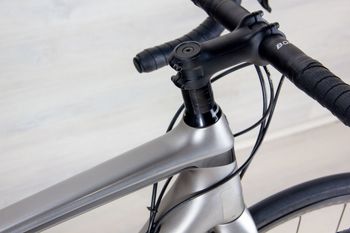Used Trek Émonda SL 6 2019 Road & Gravel, Light Gray — image 9 of 18