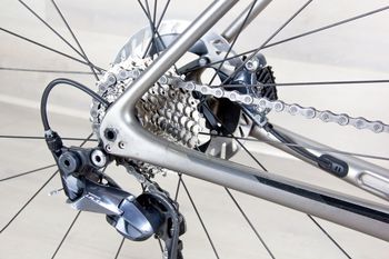 Used Trek Émonda SL 6 2019 Road & Gravel, Light Gray — image 8 of 18