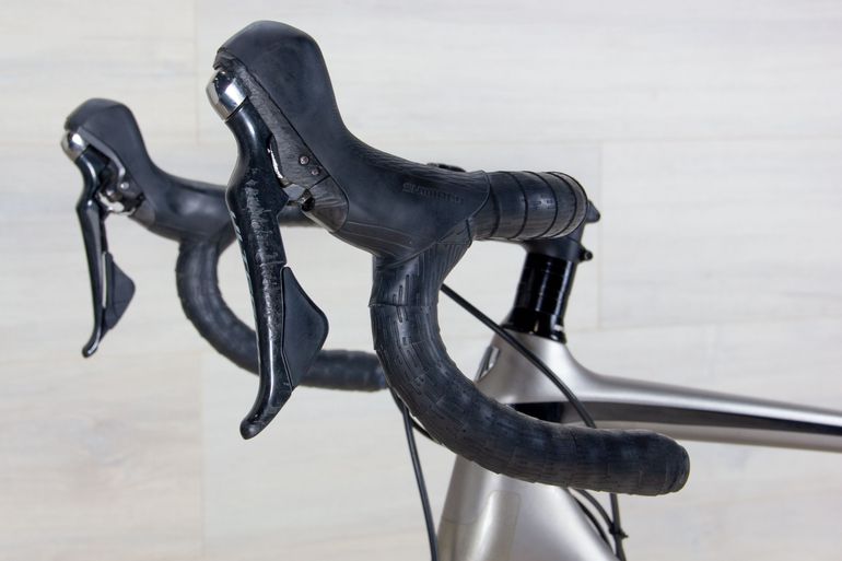 Used Trek Émonda SL 6 2019 Road & Gravel, Light Gray — image 17 of 18