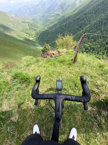Used Canyon Endurace CF SLX Disc 8.0 eTap 2020 2020 Road & Gravel, Black — image 3 of 4